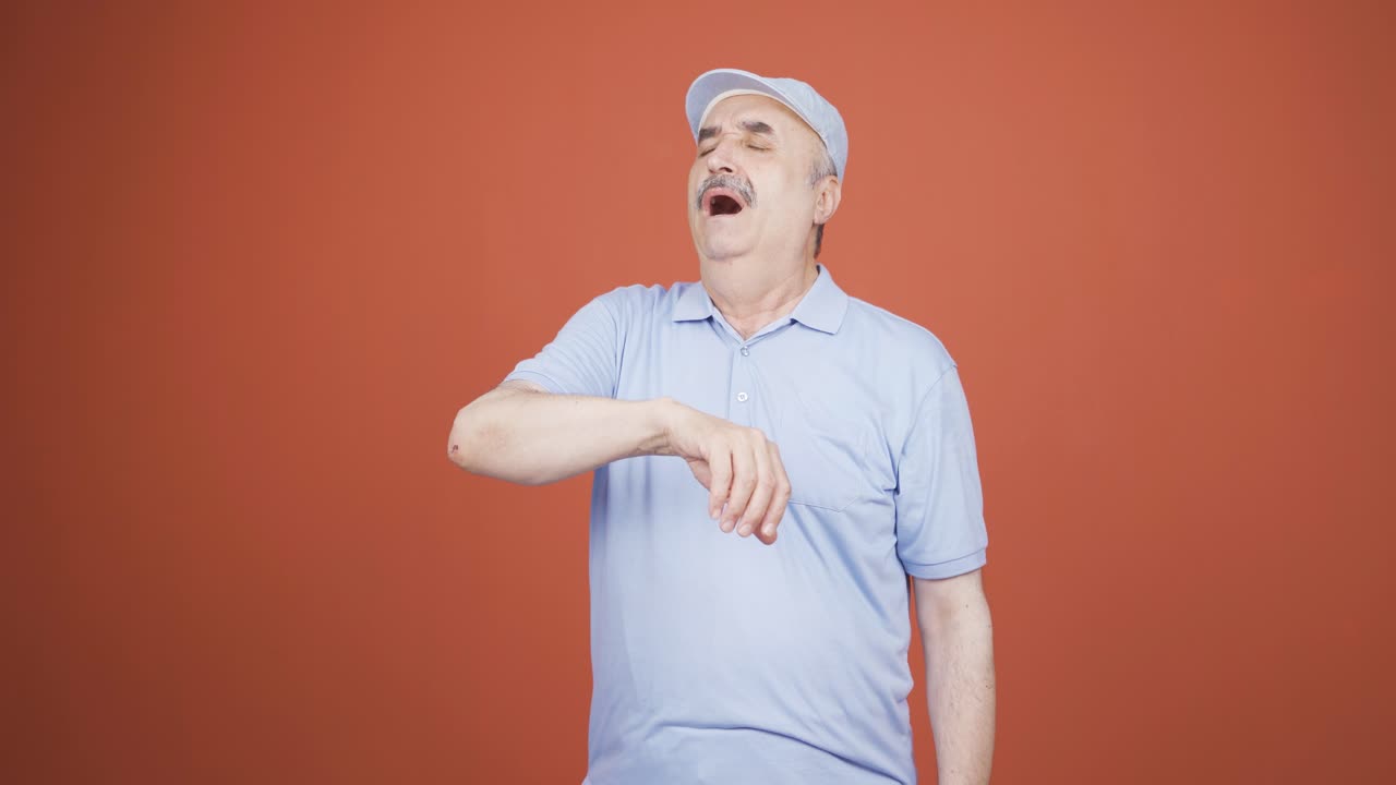 재채기하는  ⁇ 은이, 환자.