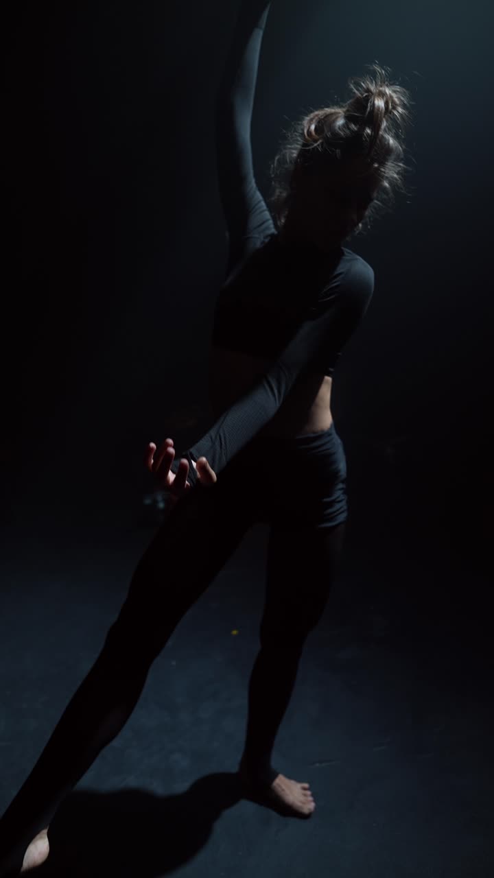 Contemporary Dance Performance