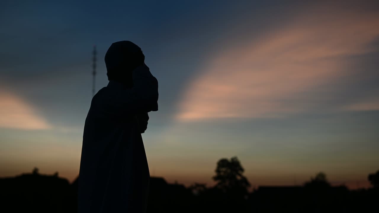 실루 젊은 아시아 무슬림