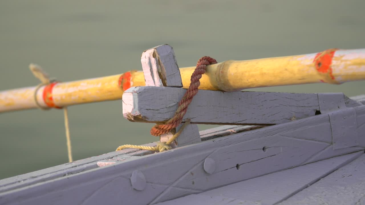 노 자물쇠에서 움직이는 노