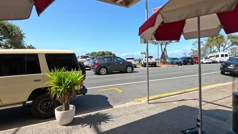 vehicles and pedestrians near currumbin beach