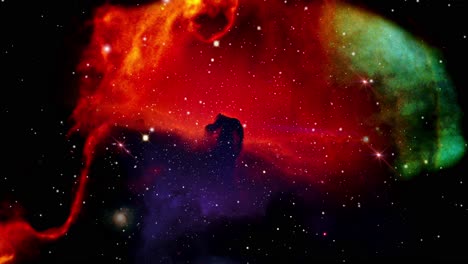 una galaxia y nubes nebulosas flotando en el universo