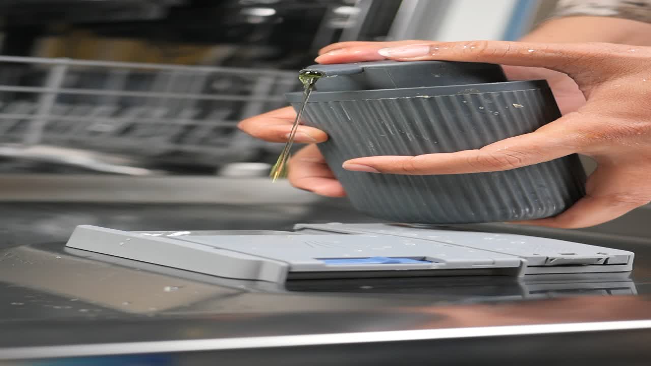 접시 세탁기 세제 분배기