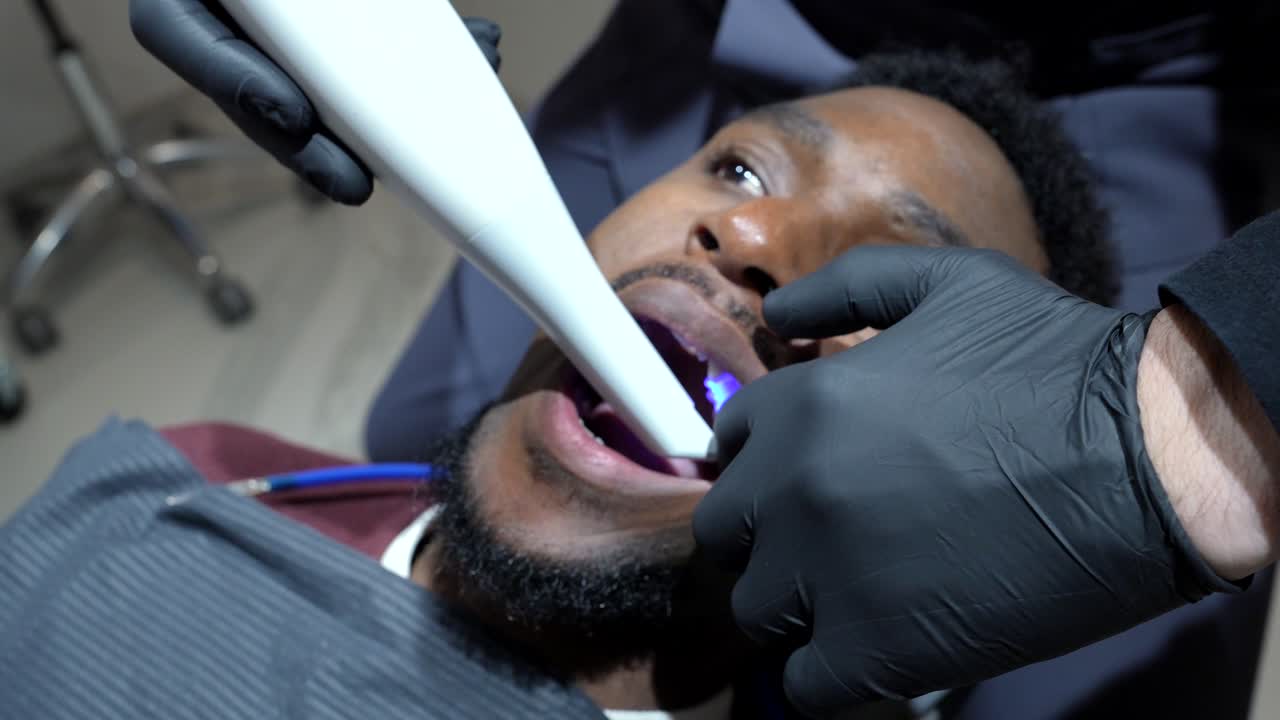 Dental scan with intraoral scanner