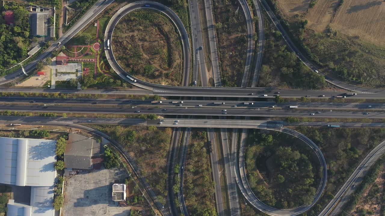 고속도로 멀티 렌즈, 미트라파프 로드, 나콘 라차시마, 태국