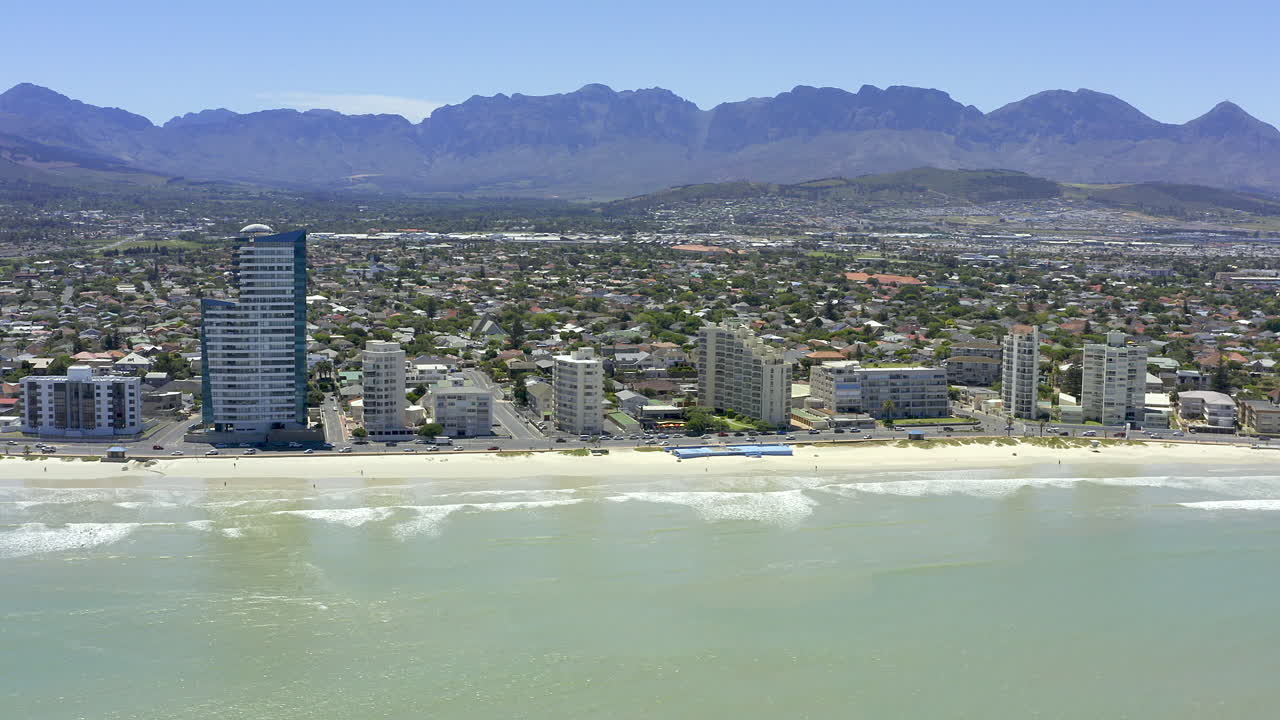 산에 대항하는 메트로폴리탄