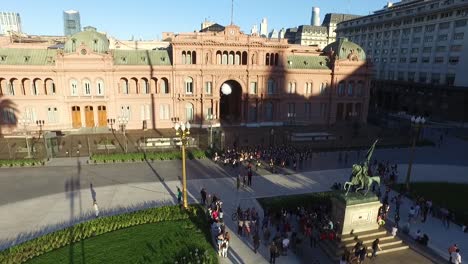 casa rosa é a sede oficial do poder executivo do governo da argentina