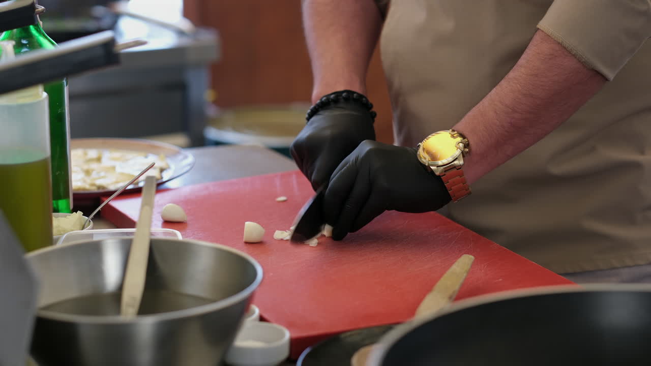 Precision in the Kitchen: Every Cut Counts