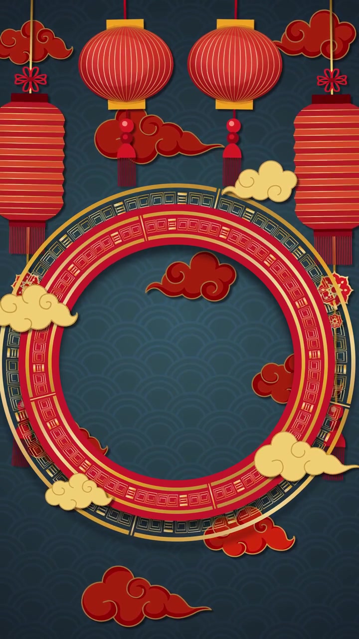 Una rata dorada de papel recortado aparece dentro de un marco circular rojo con farolillos y nubes.