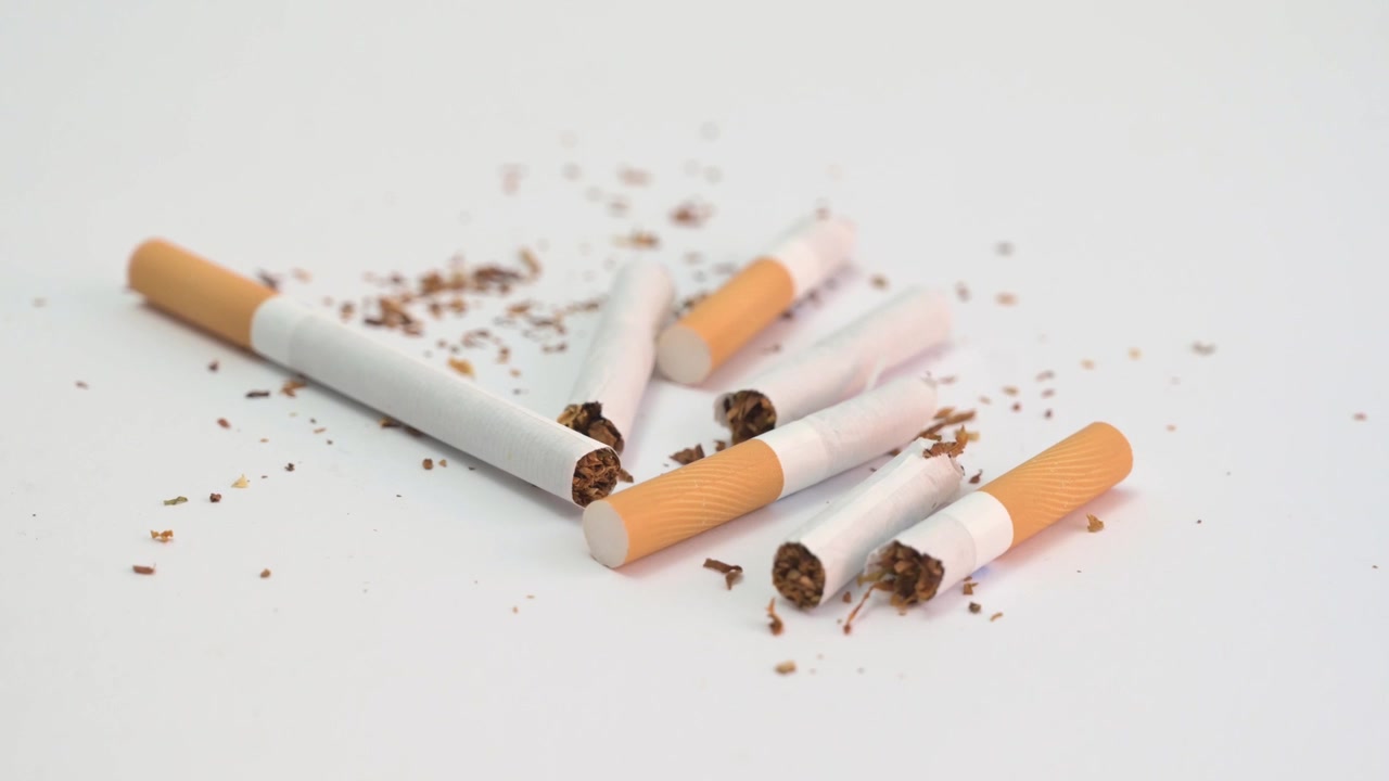 is there any benefit to smoking cigarettes The Health Benefits of Tobacco: The Surprising Therapeutic Benefits from  Moderate Smoking