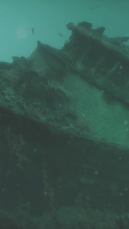 shipwreck underwater