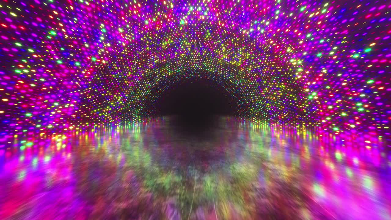 빛나는 다채로운 점과 반사적인 금속 스크래치 텍스처 바닥의 밝은 빛 터널 - 비디오 배경, 콘서트 시각적 성능을위한 빛 터널 무대.