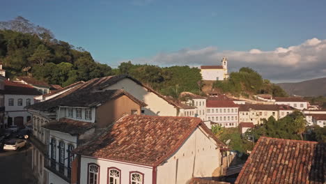 fotografía aérea del sitio del patrimonio de la unesco en oro preto, brasil