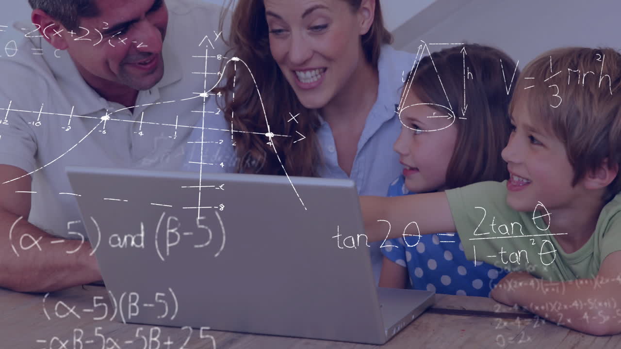 ecuaciones matemáticas y gráficos animación sobre la familia usando portátil juntos