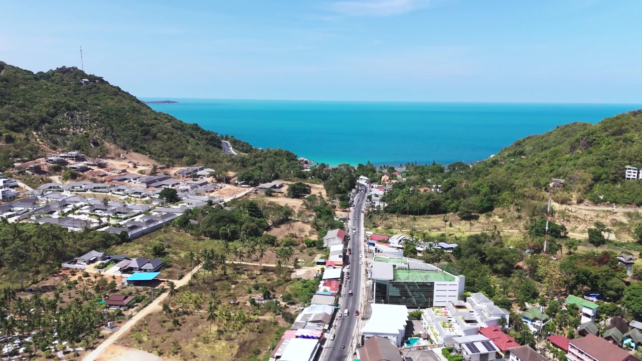 Bay qua đường vành đai Samui hướng về Bãi biển Sliver, Koh Samui