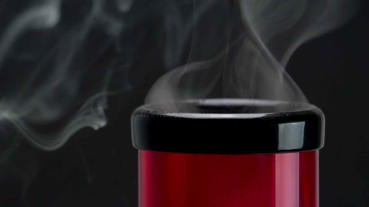 Red Bong Slow motion Smoke