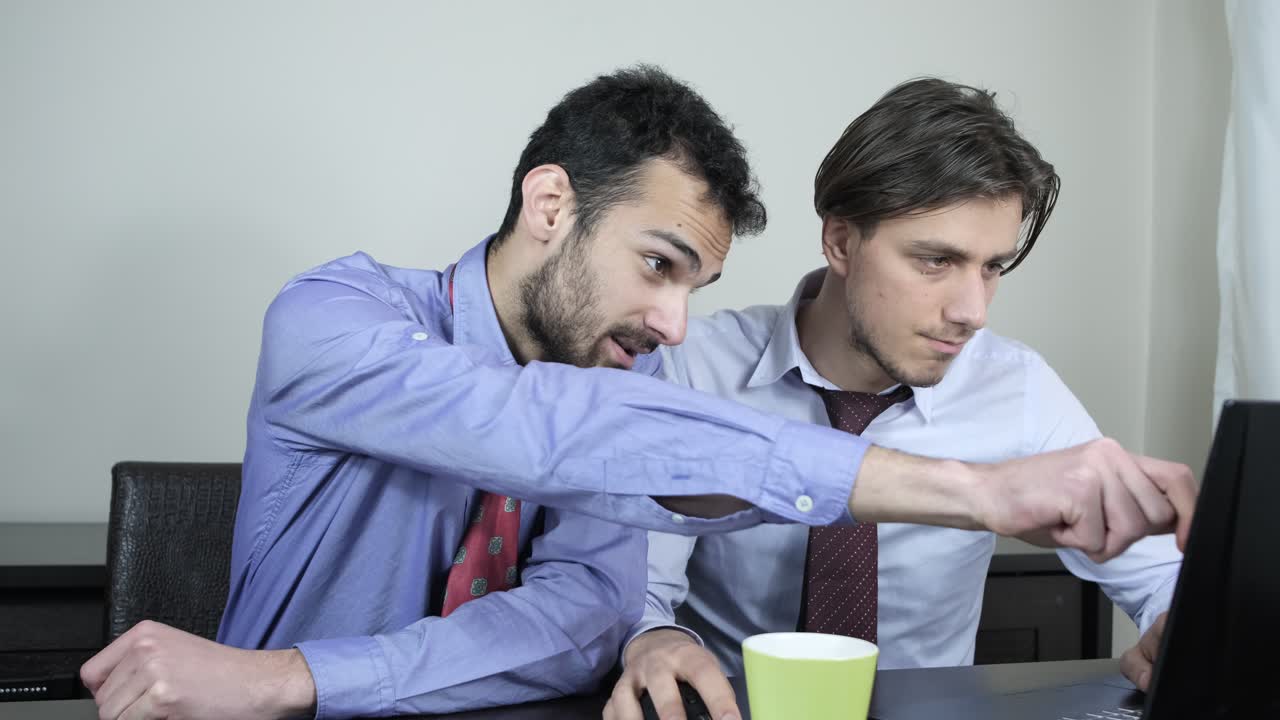 프로젝트에서 일하는 동료들