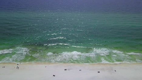 Vuelo-De-Drones-Sobre-La-Playa-De-Pensacola-1