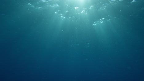 Underwater-Godrays