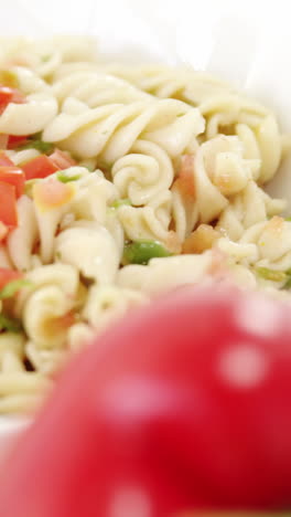 pimienta con un plato de pasta
