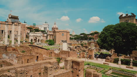 foro arruinado en roma