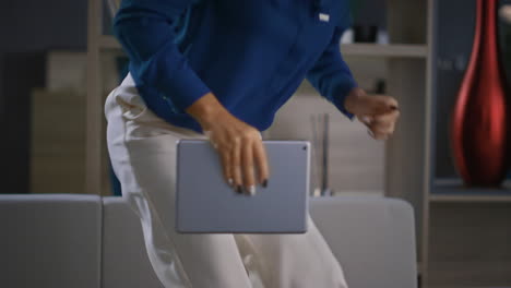 african american business woman in home office