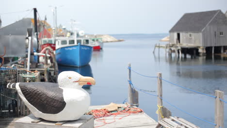 nova scotia folk art in peggy's cove