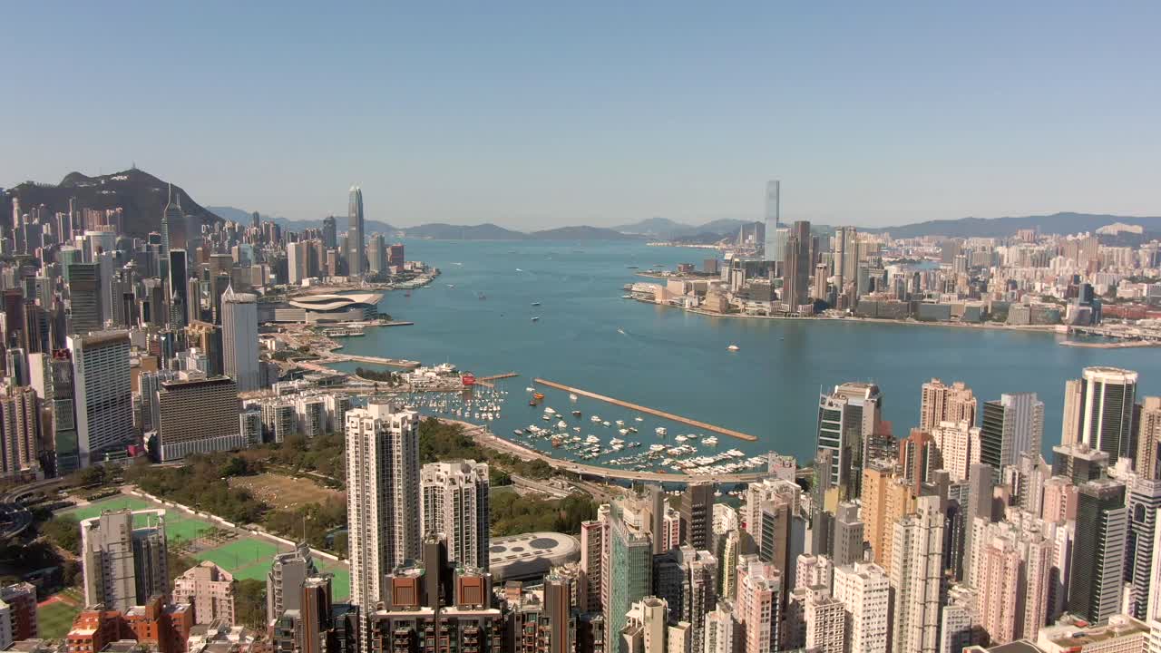 bahía central de hong kong y rascacielos de la ciudad, imágenes aéreas