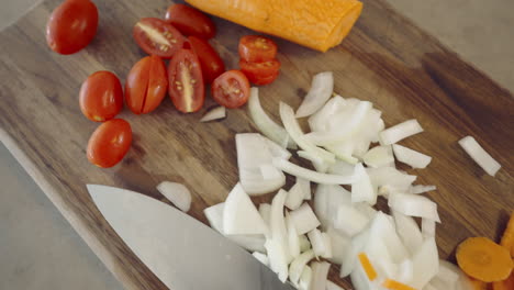 Overhead-panning-shot-of-a-bunch-of-chopped-up-vegetables