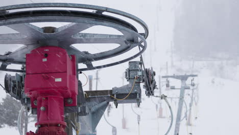 Nevando-En-Una-Tormenta-De-Nieve-Telesilla