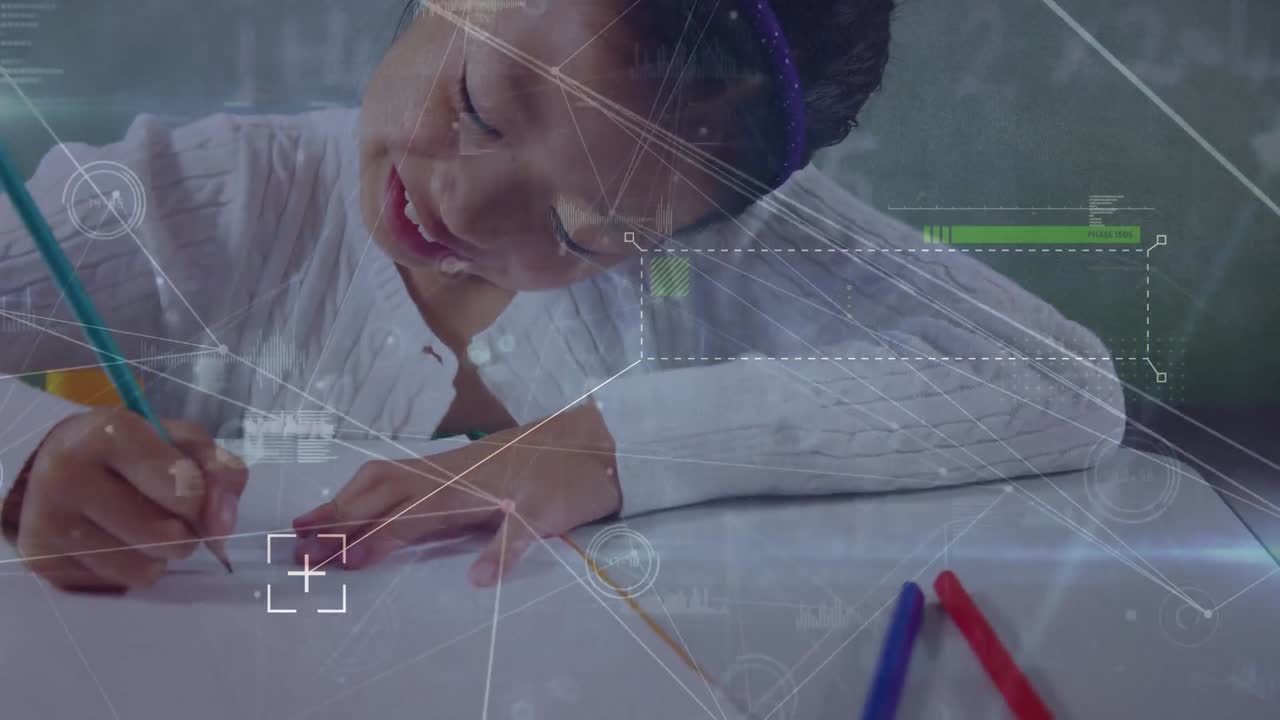 교실에서 행복한 아시아 소녀에 대한 연결 네트워크의 애니메이션