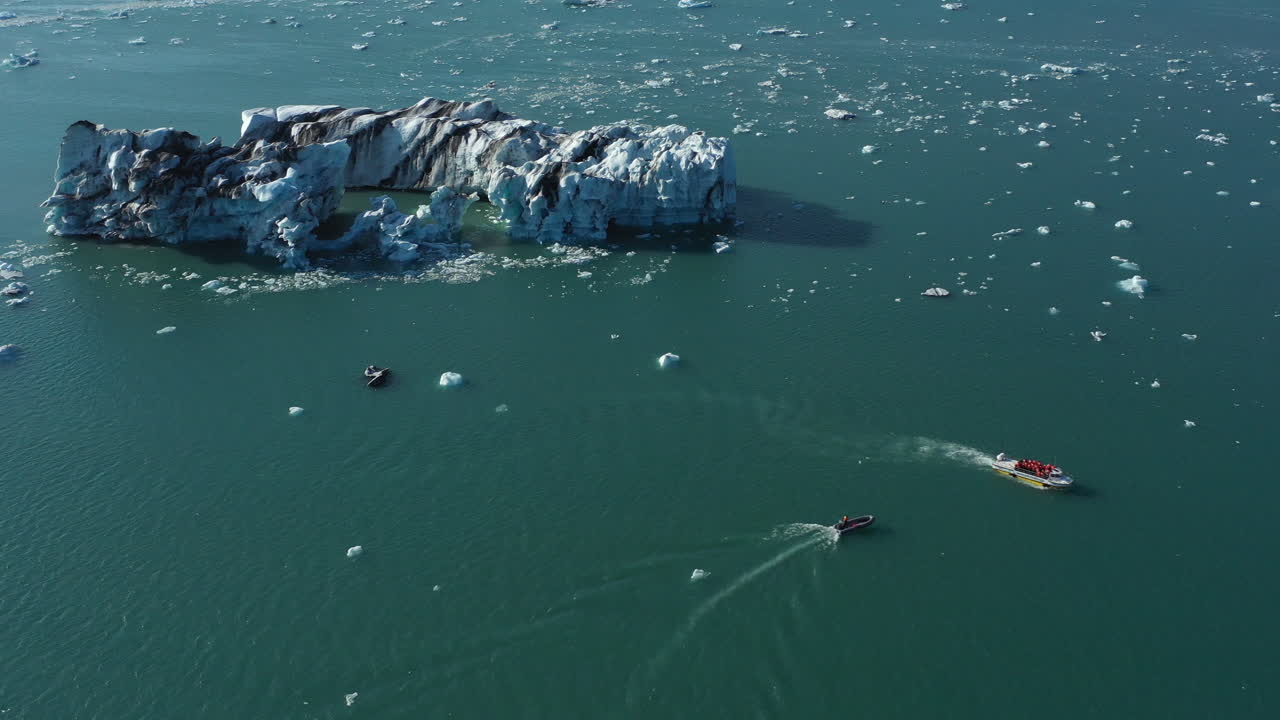 Iceberg Tour in Jokulsarlon, Iceland