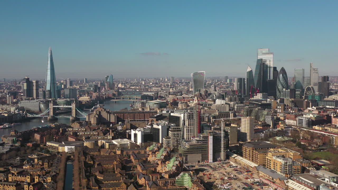 런던 스카이라인의 공중 풍경