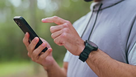 fitness-app für mobilgeräte, lesen von sozialen medien