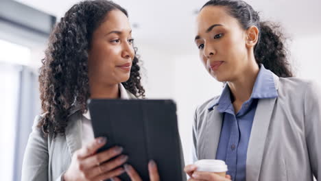 Office,-women-or-tablet-for-communication