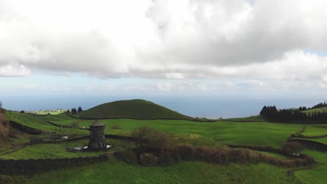 Carretera-Costera-Por-El-Océano-Atlántico