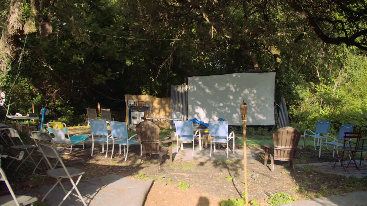 푸른 별빛 극장에서 야외 캠핑 극장 스크린