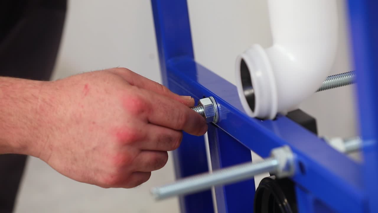 버튼을  ⁇ 히기 위해 버튼을 놓고 있는 마스터