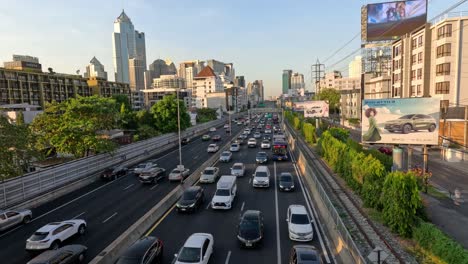 vehicles moving on a busy urban expressway