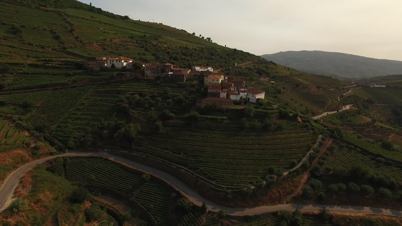 Case nei Famosi Vigneti di Montagna