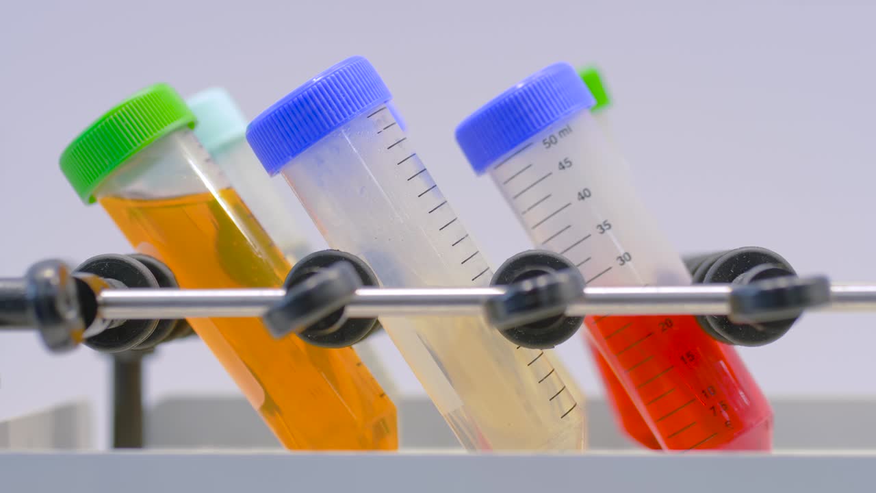 플라스틱 병에 생물학적 플을 혼합, 흔들기, 혼합하기위한 도 흔들기