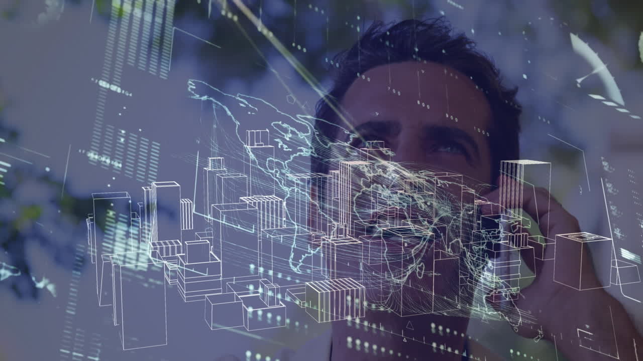 animación de la interfaz con el procesamiento de datos sobre el hombre caucásico hablando en el teléfono inteligente.