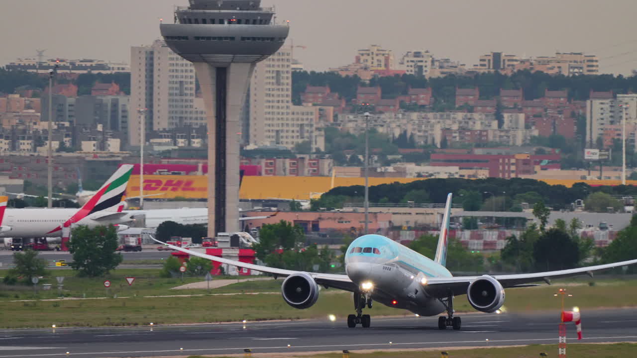 MADRID, SPAIN - APRIL 1, 2025: A Korean Air Boeing 787 aircraft takes off from Adolfo Suarez Madrid-Barajas Airport. Slow motion