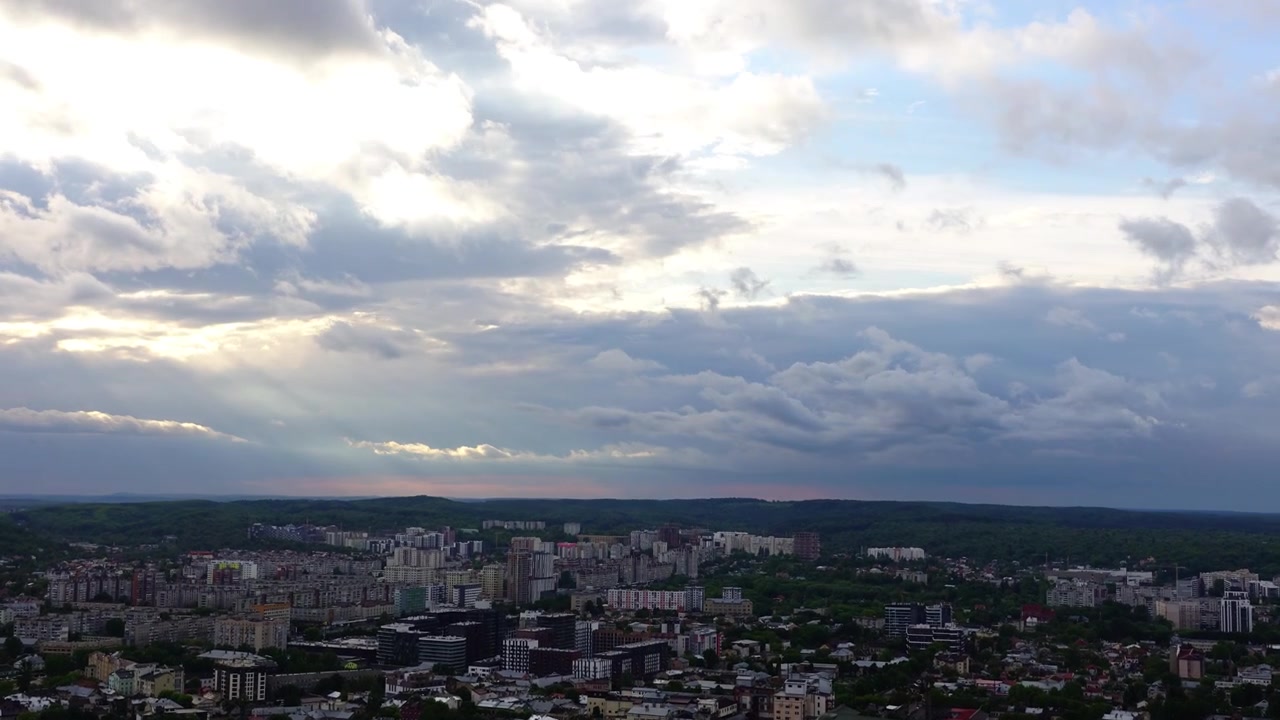 Clouds over the city. Shooting of time lapse.