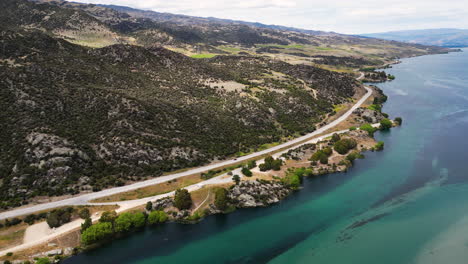 Aerial-view-of-Bendigo-Freedom-Camping-in-Champagne-Gully-next-to-Clutha-river