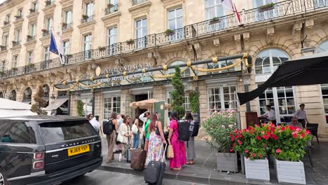 intercontinental grand hotel de bordeaux entrance