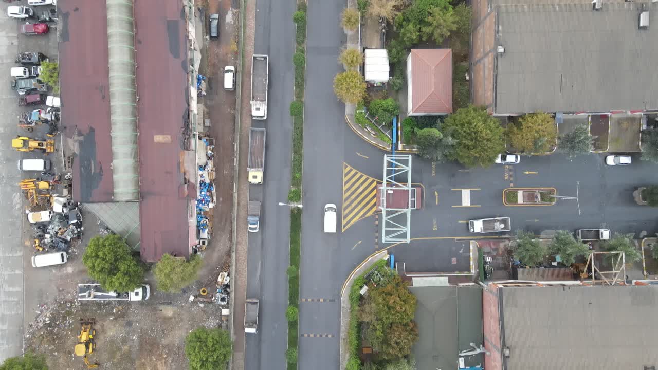 산업 공장 도로 공중 드론