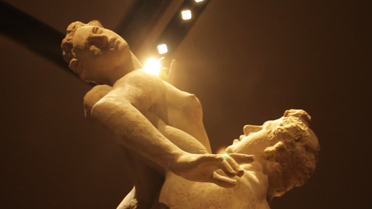 Statue of Two People Embracing