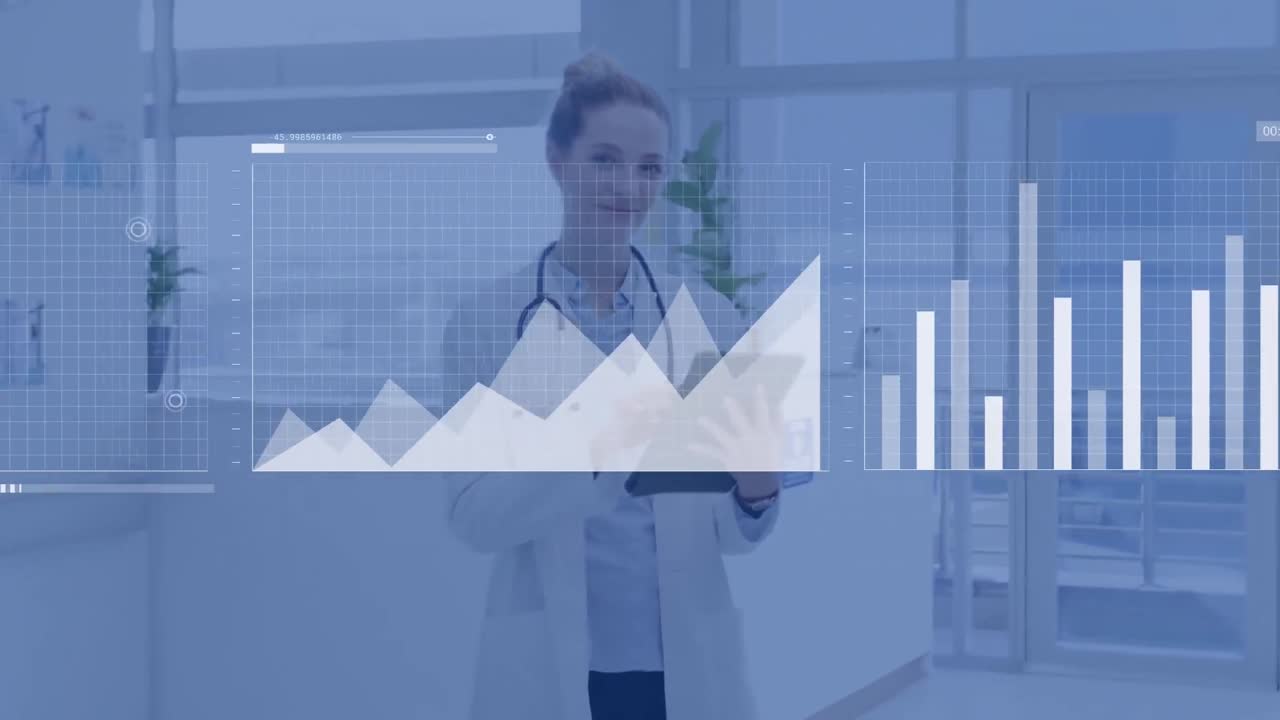 animación del procesamiento de datos sobre una doctora caucásica