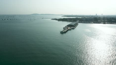 vista aérea del puerto de ang sila